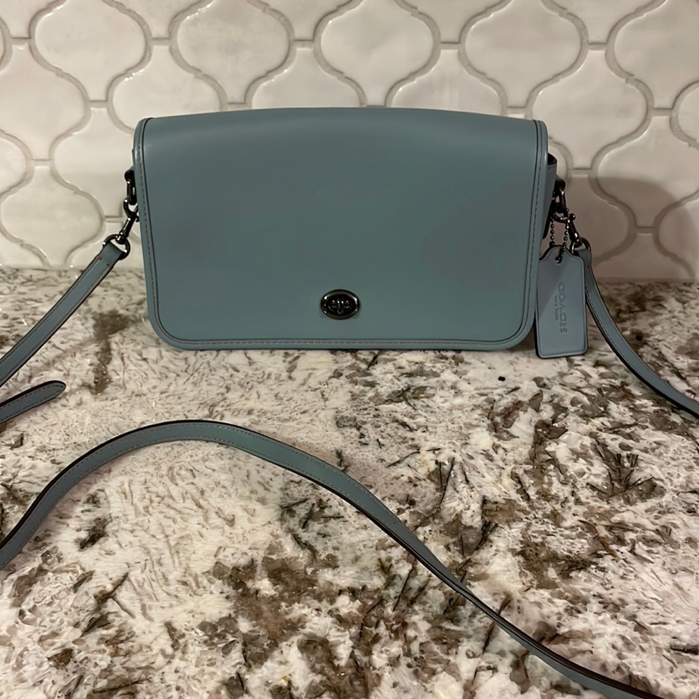 Coach Re-Edition Dinky